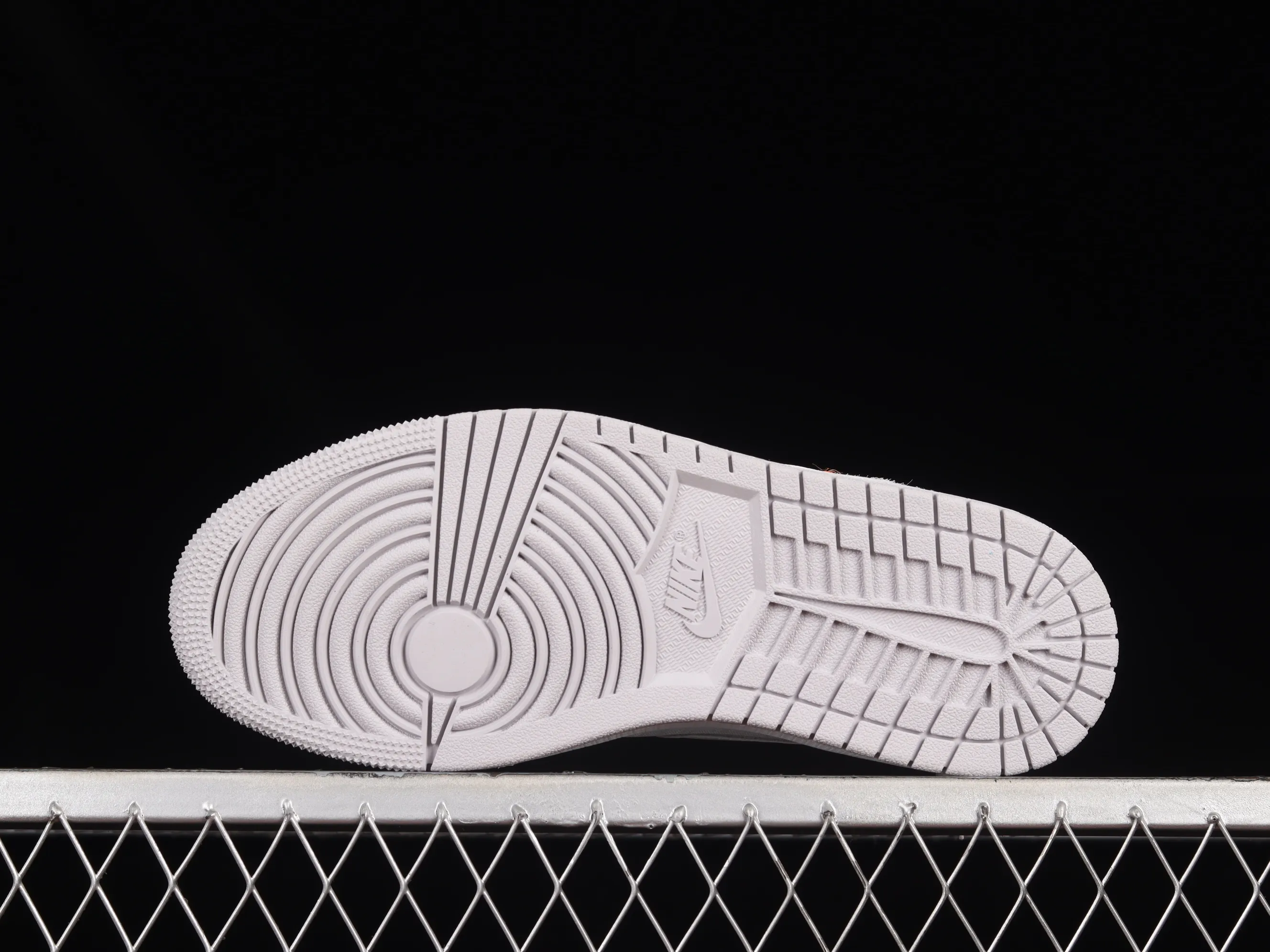 All categories Air Jordan Jordan series basketball shoes Air Jordan 1 Low Z version Air Jordan 1 Low AJ1 Joe 1 pearlescent white retro culture and leisure sports sneakers DN1635-102